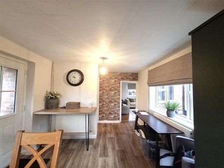 3 bedroom cottage to rent - Photo 3