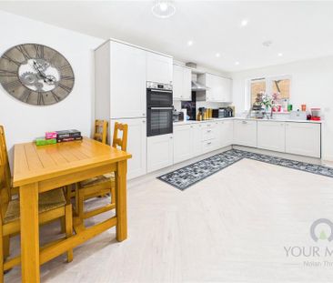 3 bedroom detached house to rent - Photo 6