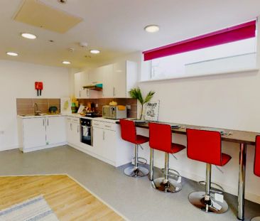 Gold En Suite - Photo 4