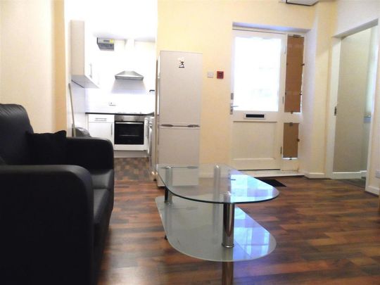 1 bedroom apartment to rent - Photo 1