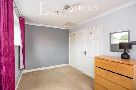 1 bedroom semi-detached house to rent - Photo 3