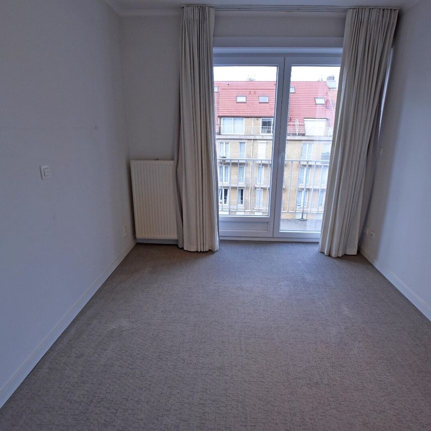 Ongemeubeld appartement met 2 slaapkamers op de Lippenslaan - Foto 1