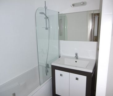 Location Appartement 2 pièces 55m² - Photo 1