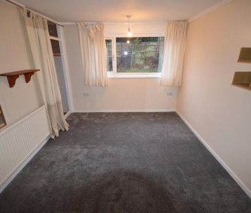 3 bedroom property to rent - Photo 1