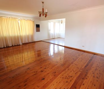 Excellent 3 Bedroom Home - Photo 2