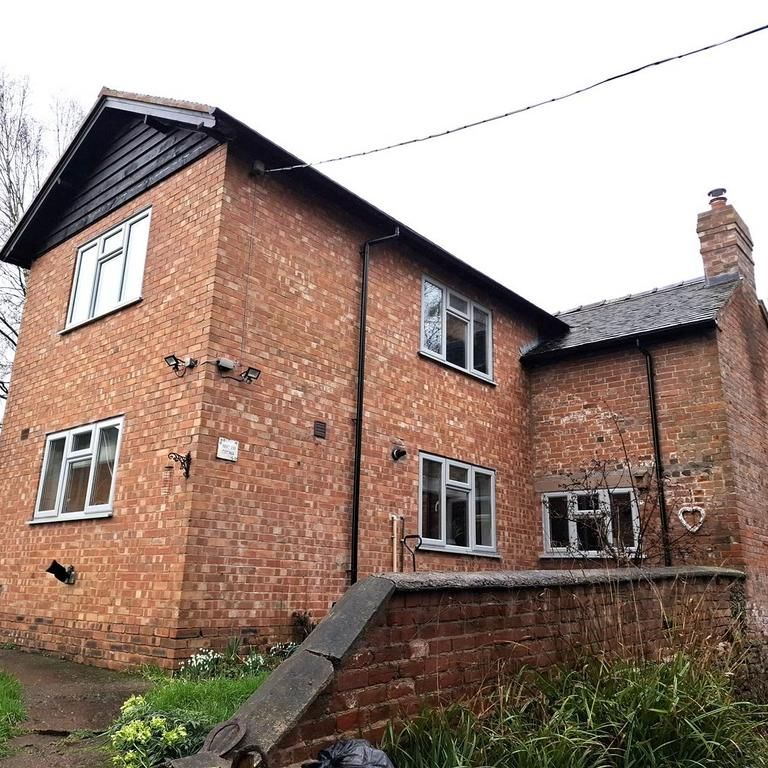 3 bedroom cottage to rent - Photo 1