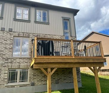 For Lease - 20 Foley Crescent, Collingwood, Ontario - Photo 3