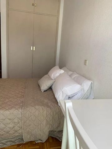 Calle de Marcelo Usera, Madrid, Community of Madrid 28026 - Photo 3