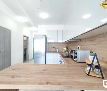 RentHub | Garsónka 43m2 v novostavbe + parkovanie | Trenčín - Photo 2