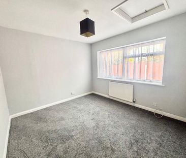 2 bedroom bungalow to rent - Photo 4