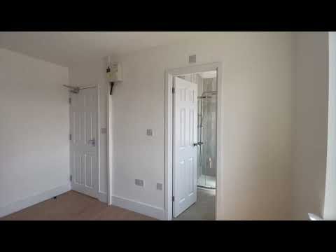 Studio Flat, Kings Road, HA2 - Photo 1