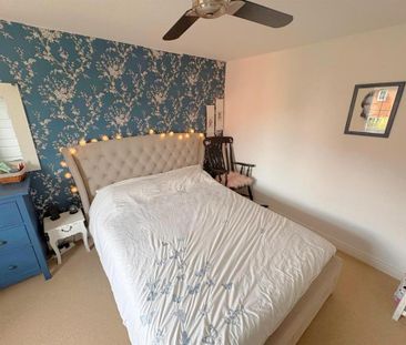 4 bedroom detached house to rent - Photo 6