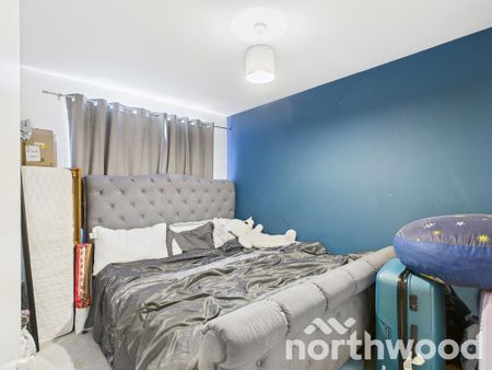 4 bedroom detached house to rent - Photo 5