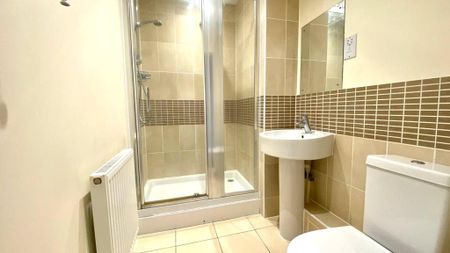 1 bedroom flat to rent - Photo 4