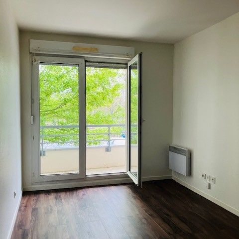 Location Appartement 2 pièces 27m² - Photo 1