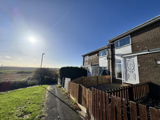 2 bedroom terraced house to rent - Photo 1