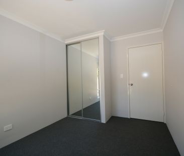 Brand New Three Bedroom Dual Living Property! - Photo 6