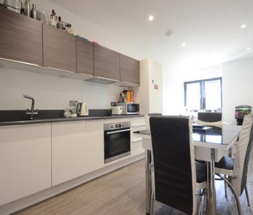 1 bedroom flat to rent - Photo 4