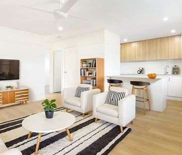 Near-New Two-Bedroom Villa with Private Courtyard - Photo 1