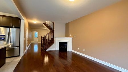 For Lease - 12 Goodsway Trail, Brampton, Ontario - Photo 2