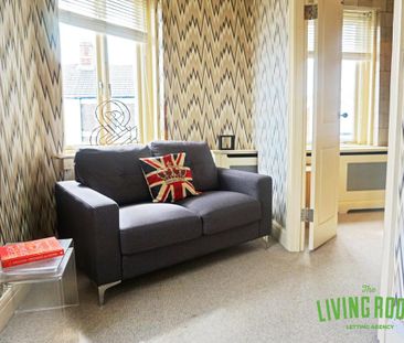 2 bedroom flat to rent - Photo 4