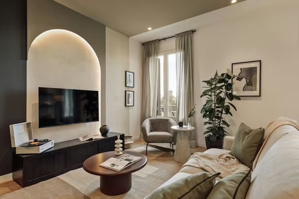 Gran Via de les Corts Catalanes, Barcelona, Catalonia 08007 - Foto 1