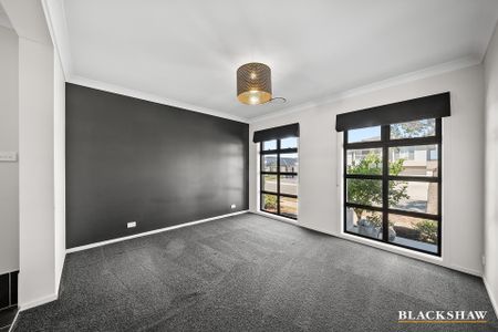 28 Garraway Crescent, Googong NSW 2620 - House For Rent | Domain - Photo 2