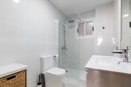 Carrer Alejandro VI, Valencia, Valencian Community 46005 - Photo 5