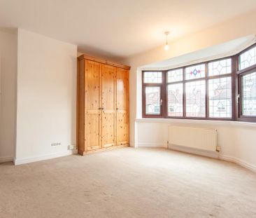 2 bedroom semi-detached house to rent - Photo 3