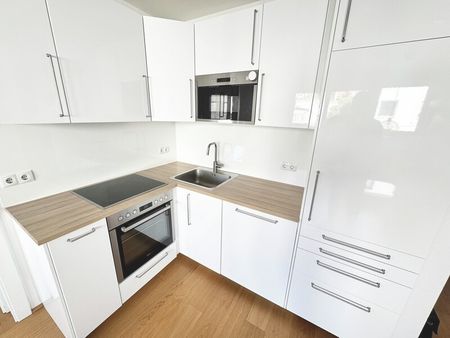 BALKONTRAUM | OPTIMAL AUFGETEILTE 2 ZIMMER | TOPLAGE MIT PERFEKTER VERKEHRSANBINDUNG - Foto 5