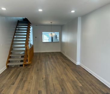 For Lease - 757 Sheppard--Main Avenue Unit# 14, Toronto, Ontario - Photo 2