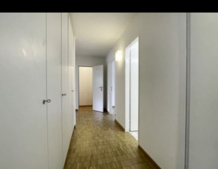 4.5 Zimmer, 96 m², 1. Stock - Photo 4