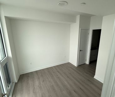 For Lease - 1 Fairview Road Unit# 1811, Mississauga, Ontario - Photo 6