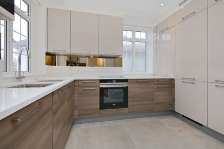 Beechcroft Avenue Golders Green NW11 - Photo 3