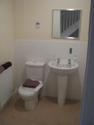 3 bedroom townhouse to rent - Photo 1