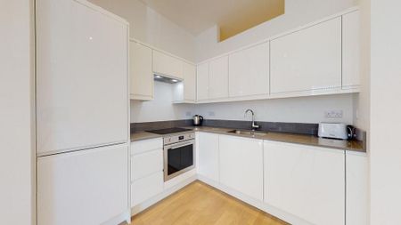 Studio to rent - Photo 2