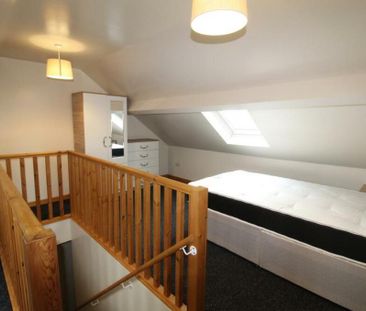 4 bedroom house of multiple occupation to rent - Photo 3