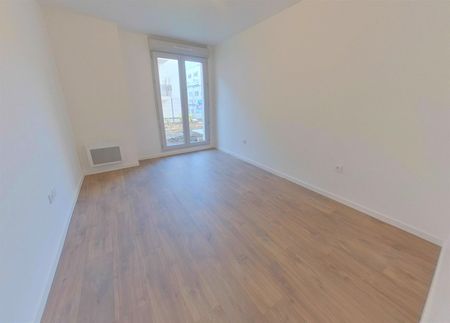 Location appartement 2 pièces, 42.81m², Champs-sur-Marne - Photo 3