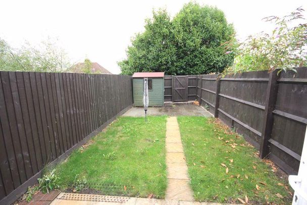 2 bedroom terraced house to rent - Photo 1