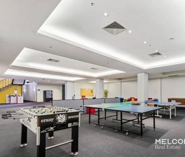 STUDIO GEM IN THE HEART OF LYGON STREET - FURNISHED - Photo 3