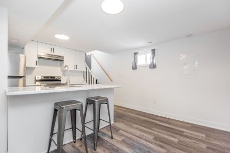 For Lease - 19 Agnes Street Unit# Basement, Barrie, Ontario - Photo 4