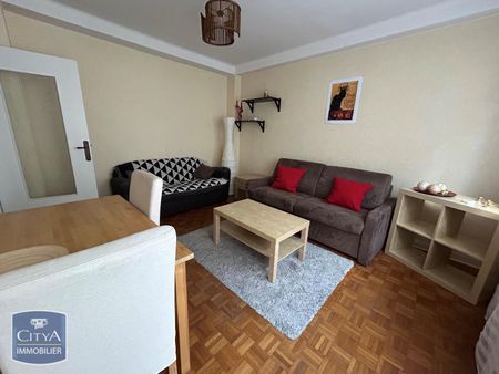 Location Appartement 2 pièces 45m² ST ETIENNE 42000 - Photo 3