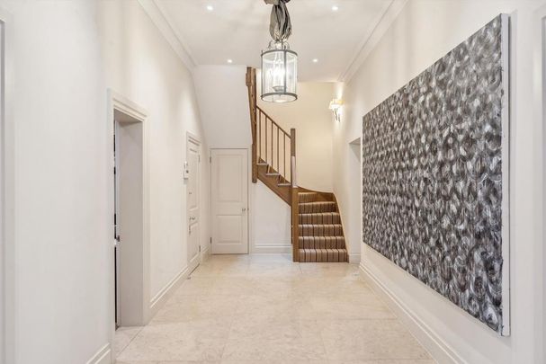 4 bedroom townhouse to rent - Photo 1