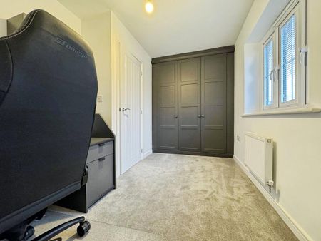 2 bedroom semi-detached house to rent - Photo 5