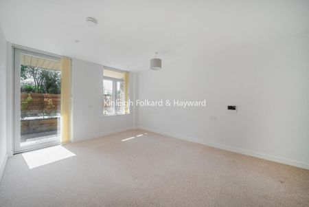 Commonside East, Mitcham CR4 - Photo 2