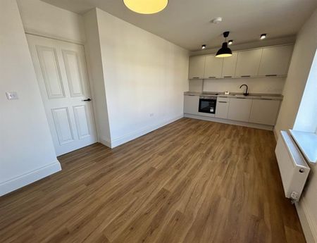 48 Dane Road, Sale - Photo 4