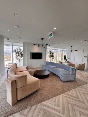 280 Dundas Street W #1211 - Photo 1