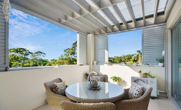 Light-Filled Coastal Living in a Peaceful Cul-De-Sac - Photo 1