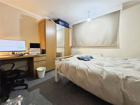 3 bedroom maisonette to rent - Photo 5