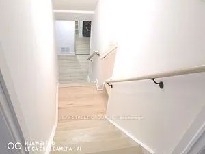 Detached Home For Lease | N9230924 - Photo 5